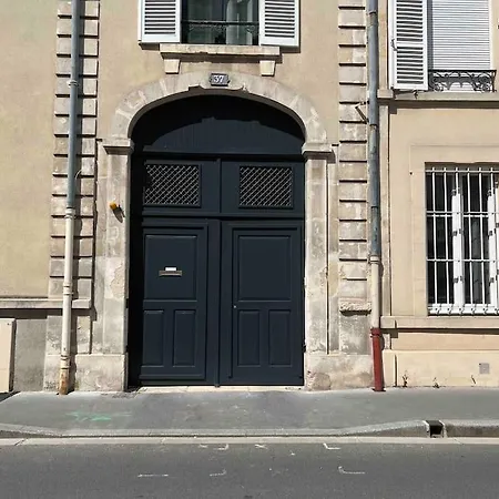 Apartament Cosy T3 Centre Reims/pkg Prive *