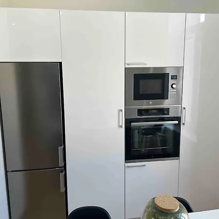 Cosy T3 Centre Reims/pkg Prive Reims